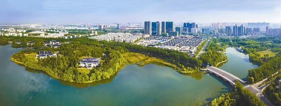 合肥經(jīng)開區(qū)：建設全球知名先進制造業(yè)集聚區(qū)